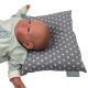 Therapeutisches Baby-Kopfkissen Donut Größe Breite 30 x Hohe 26 cm mit Köpfchenmulde.Die weiche Faserfüllung ist direkt in den bunten Designstoff eingearbeitet. Die Auswahl ist aus über 50 Varianten frei wählbar. Das Kissen hat einen verdeckten Reißversch